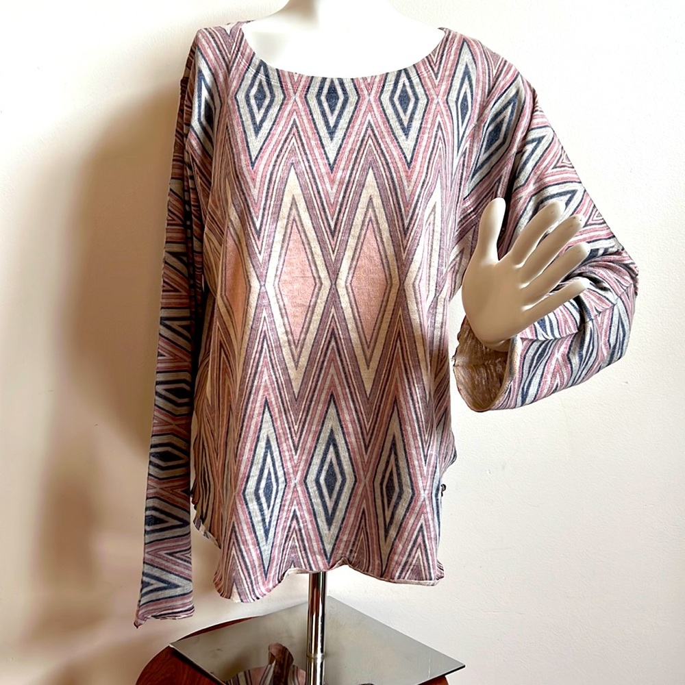 Nally and Millie shirt southwestern design light weight shirt XL